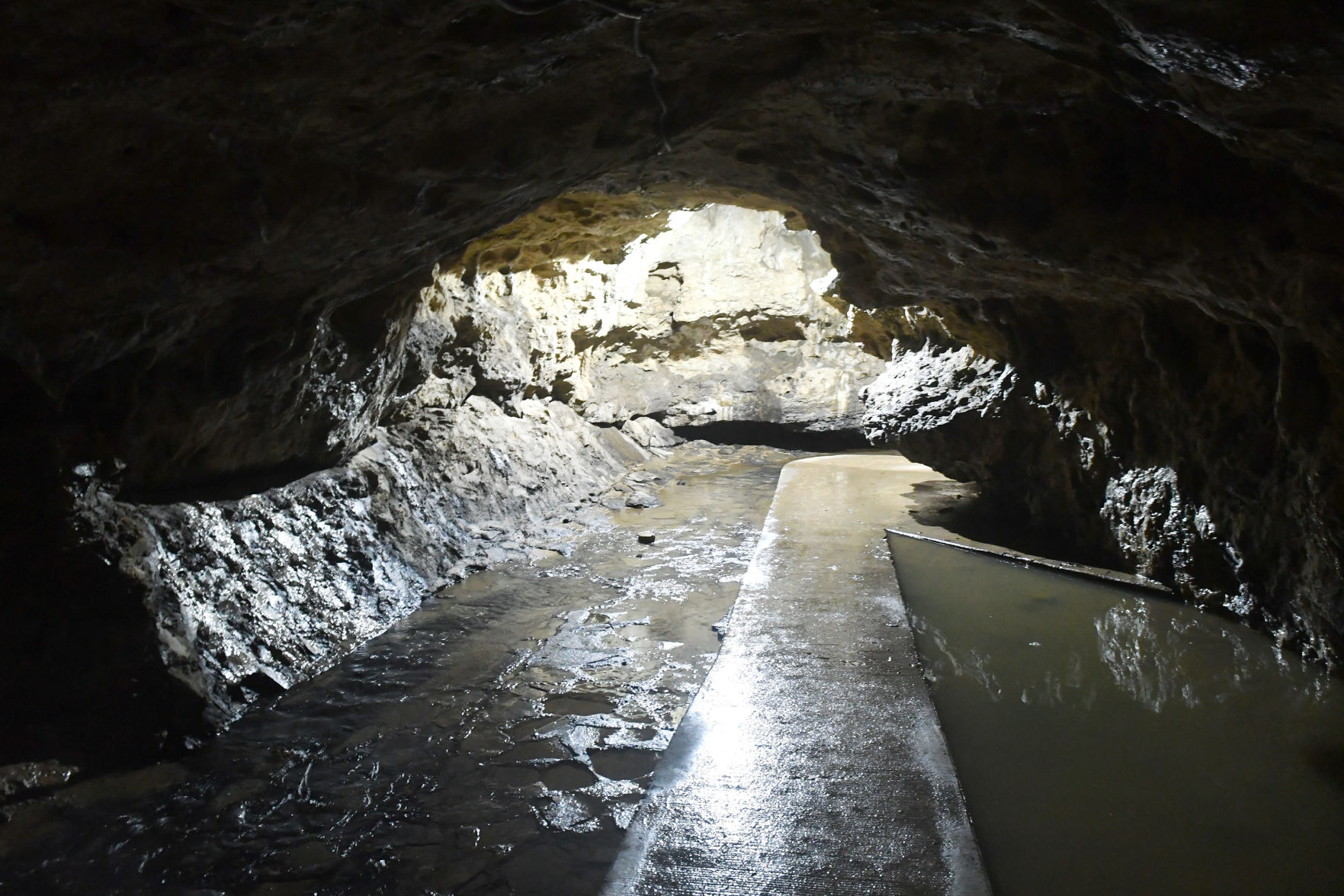 051321-qc-nws-maquoketacaves-124